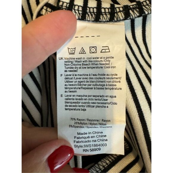 NWT IMNY Womens Skirt Size Small - Picture 4 of 4